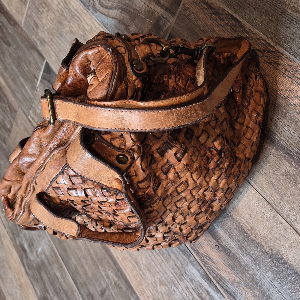 Langellotti Woven Leather Floral Detail Zip Closure Satchel Crossbody Hobo Bag - Picture 4 of 16